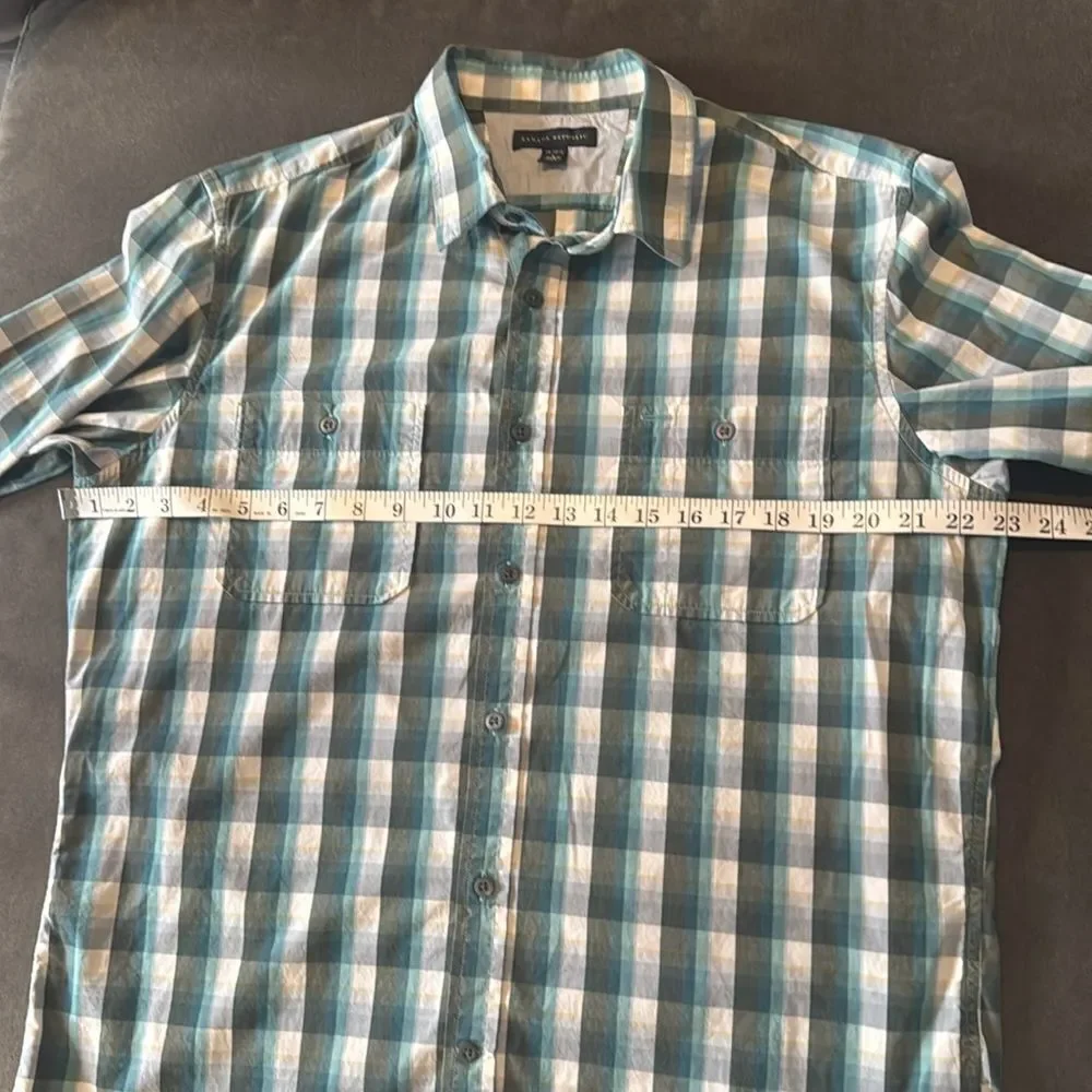 Banana Republic Men’s Blue White Plaid Long Sleeve Button Up Dress Shirt Size L